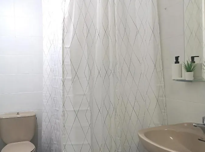 Acogedor Con Excelente Ubicacion.