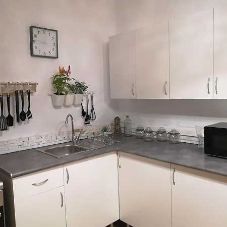 Acogedor Con Excelente Ubicacion. דירה *